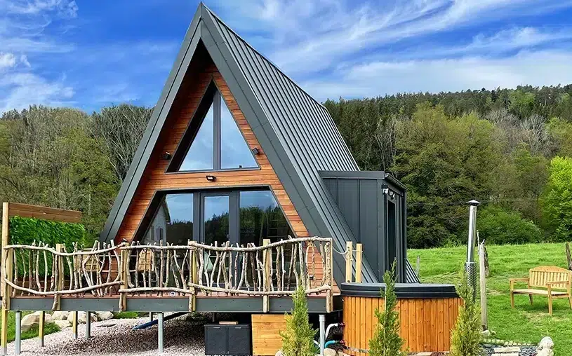 Chalet Atypique en A-Fram dans les Vosges avec spa