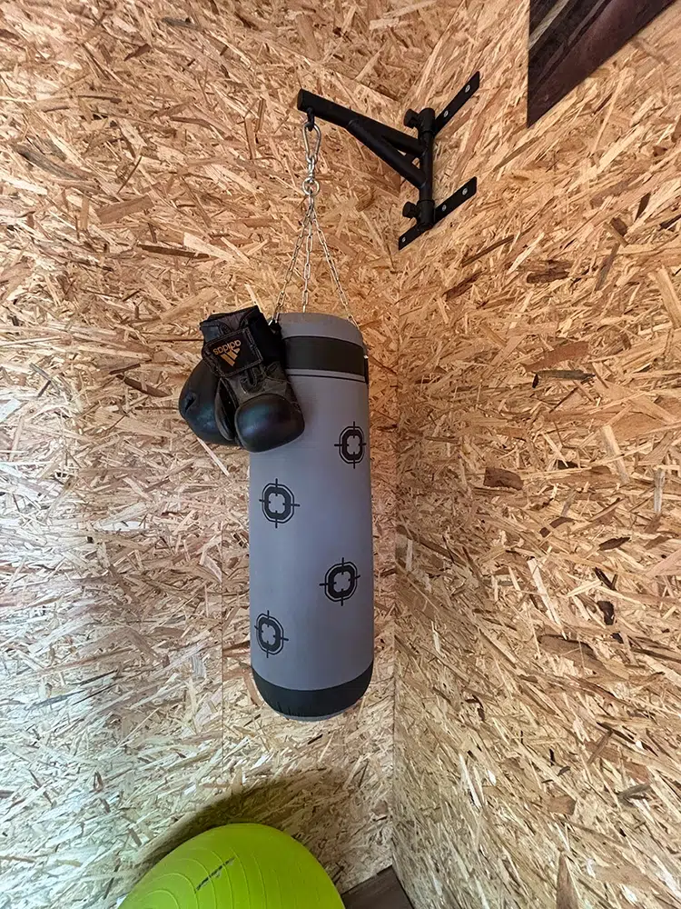 Chalet fitness Vosges : sac de frappe pour le renforcement