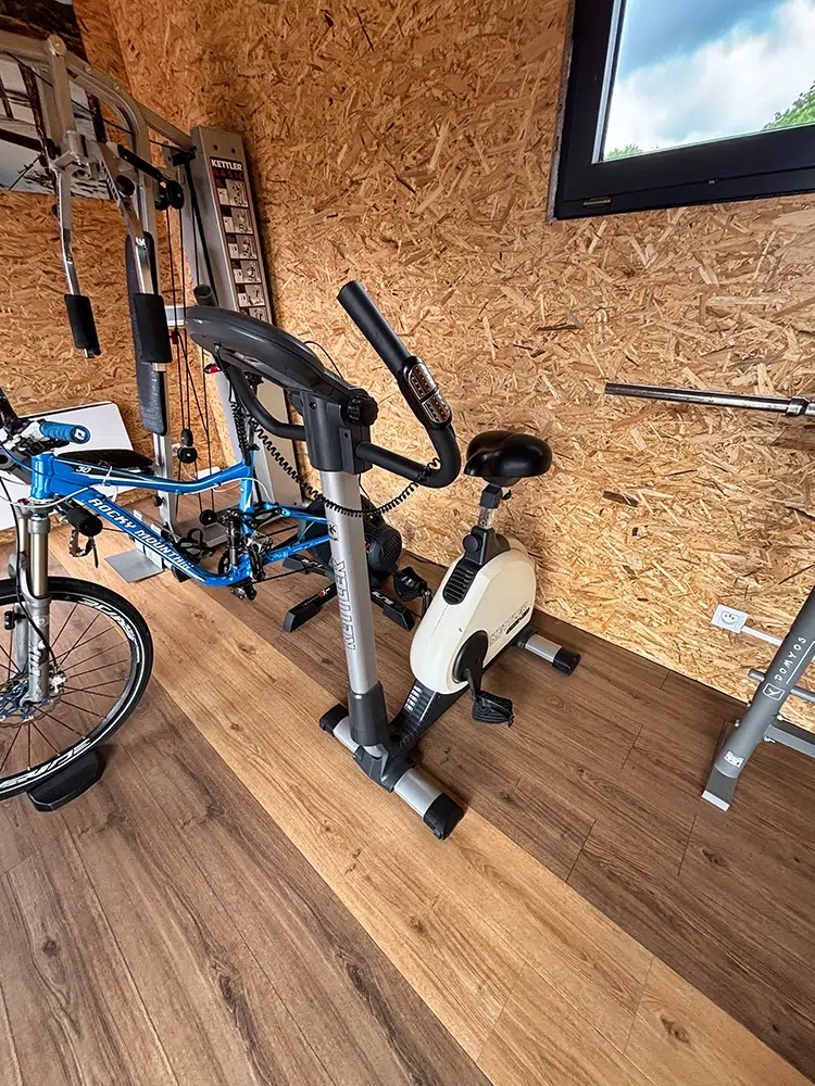 Chalet salle de sport Vosges : vélo cardio pour l'endurance